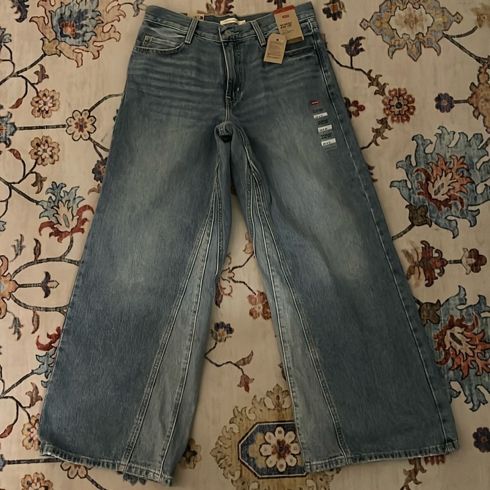 Levi’s ‘94 Baggy Wide Leg Jeans